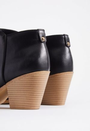 Dakota Heeled Bootie