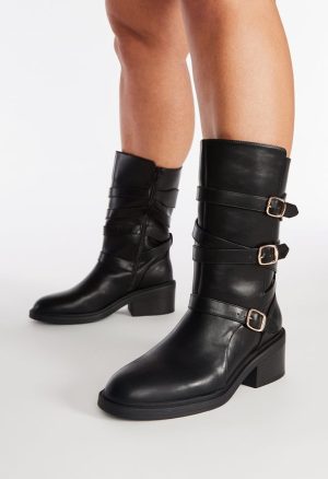 Greer Flat Boot