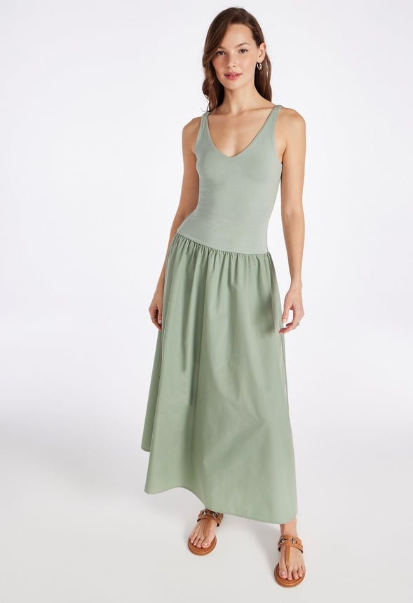 V-Neck Maxi Dress