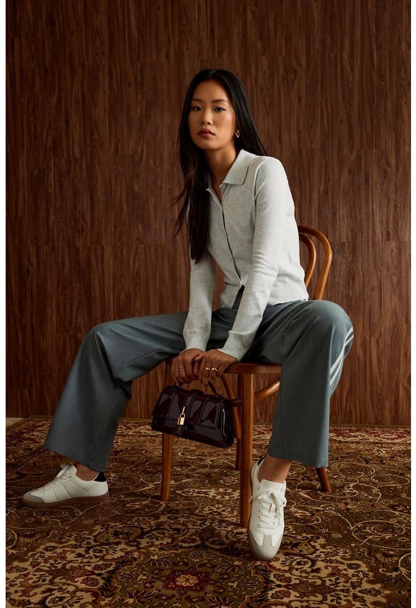 PT2500799-14308-6_589x860_3c3c3226-70a5-442b-b9fa-6ee283d19280