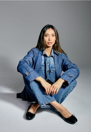 Billie Mid Rise Straight Leg Jean