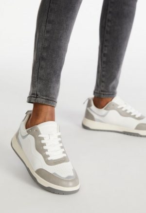 Regina Court Sneaker